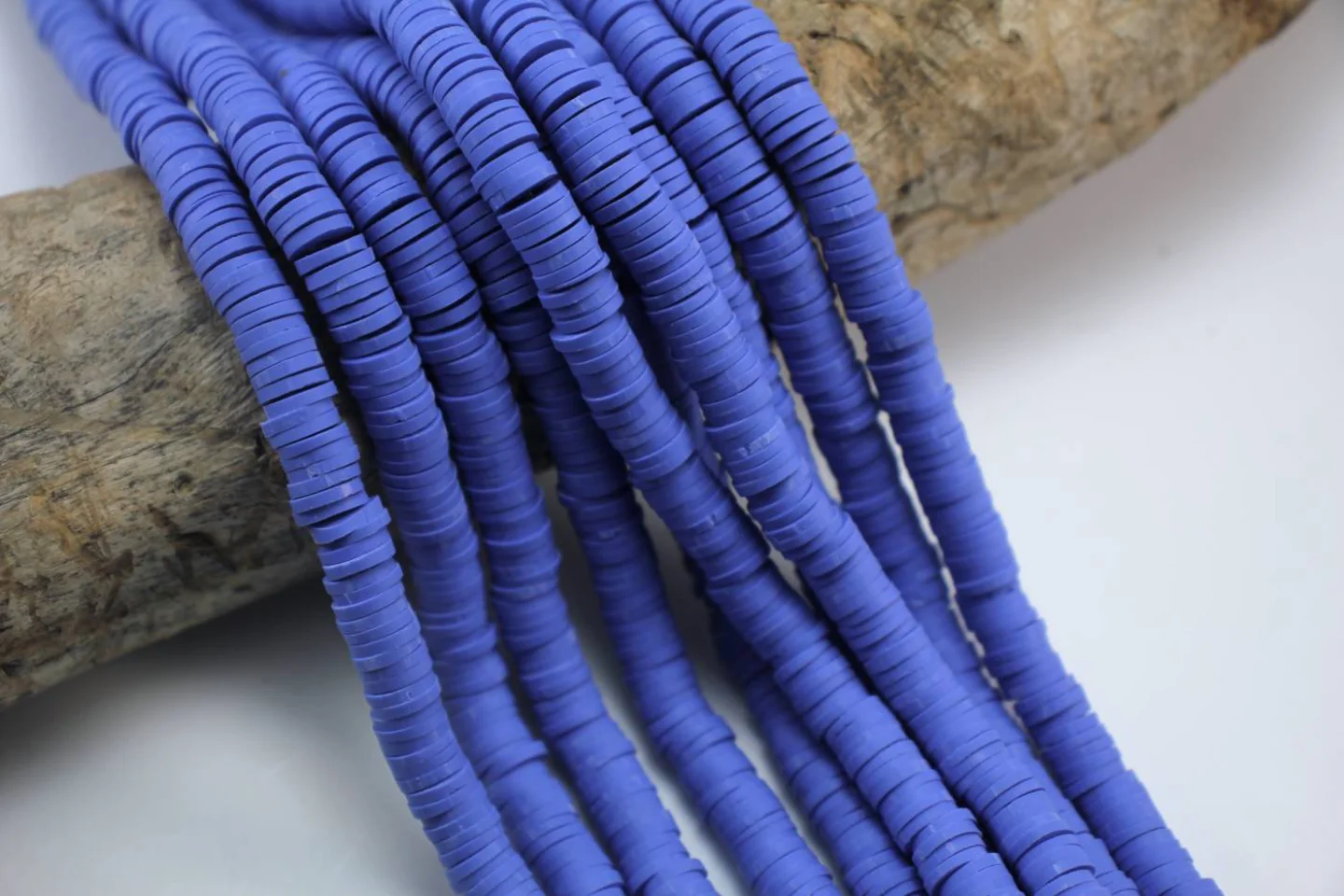 blue-heishi-disc-surfer-bracelet-bead.