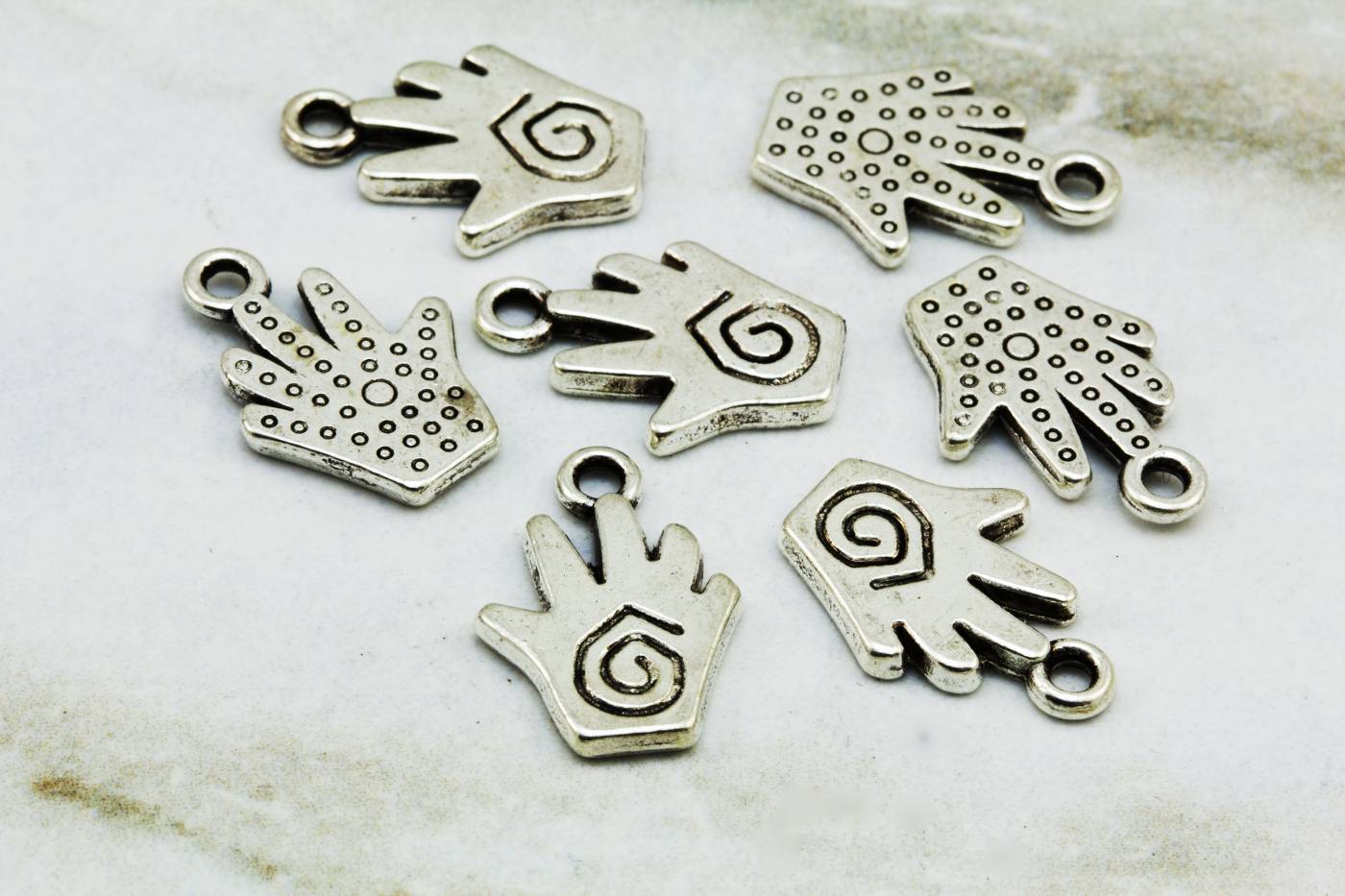 bijouterie-jewelry-metal-pendant-charms