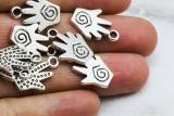 hand-shape-silver-jewelry-pendants