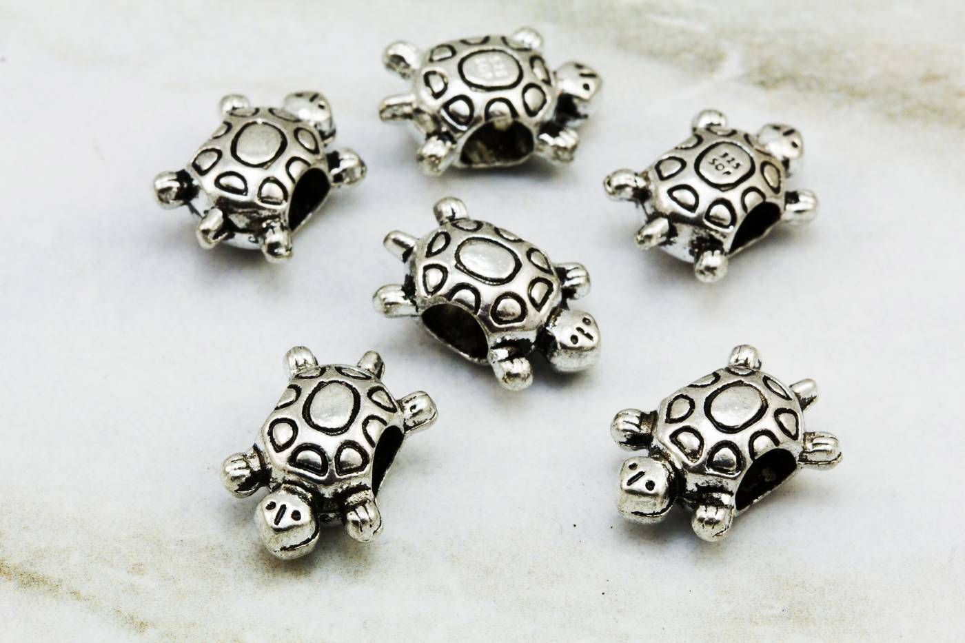 metal-silver-turtle-jewelry-charms
