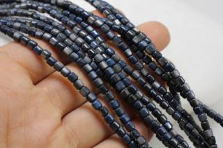 3mm-black-shell-beads