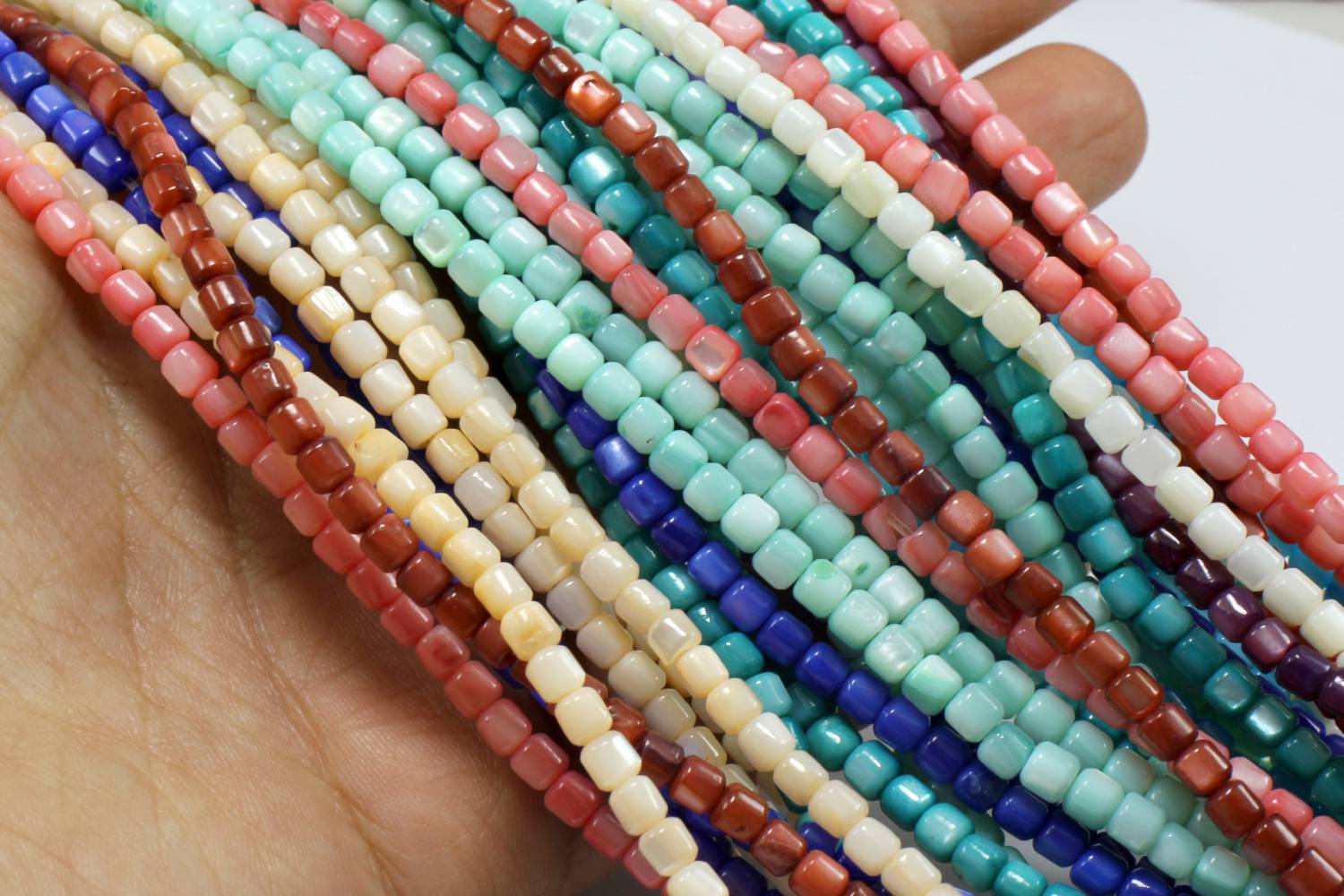 cube-barrel-shell-beads-full-strand