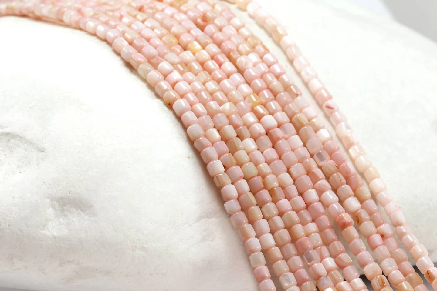 mini-shell-bead-strands.