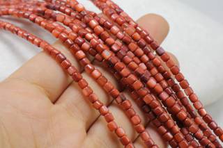 3mm-maroon-shell-beads