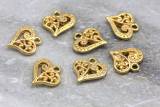 gold-metal-heart-shape-jewelry-pendants