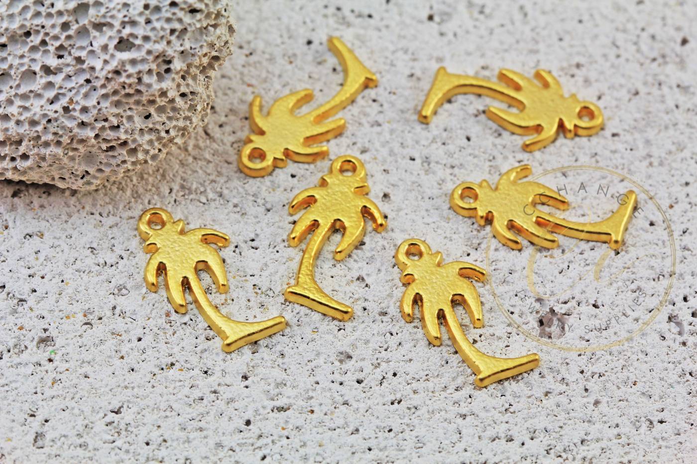 gold-small-palm-charms-earrings-charms-m