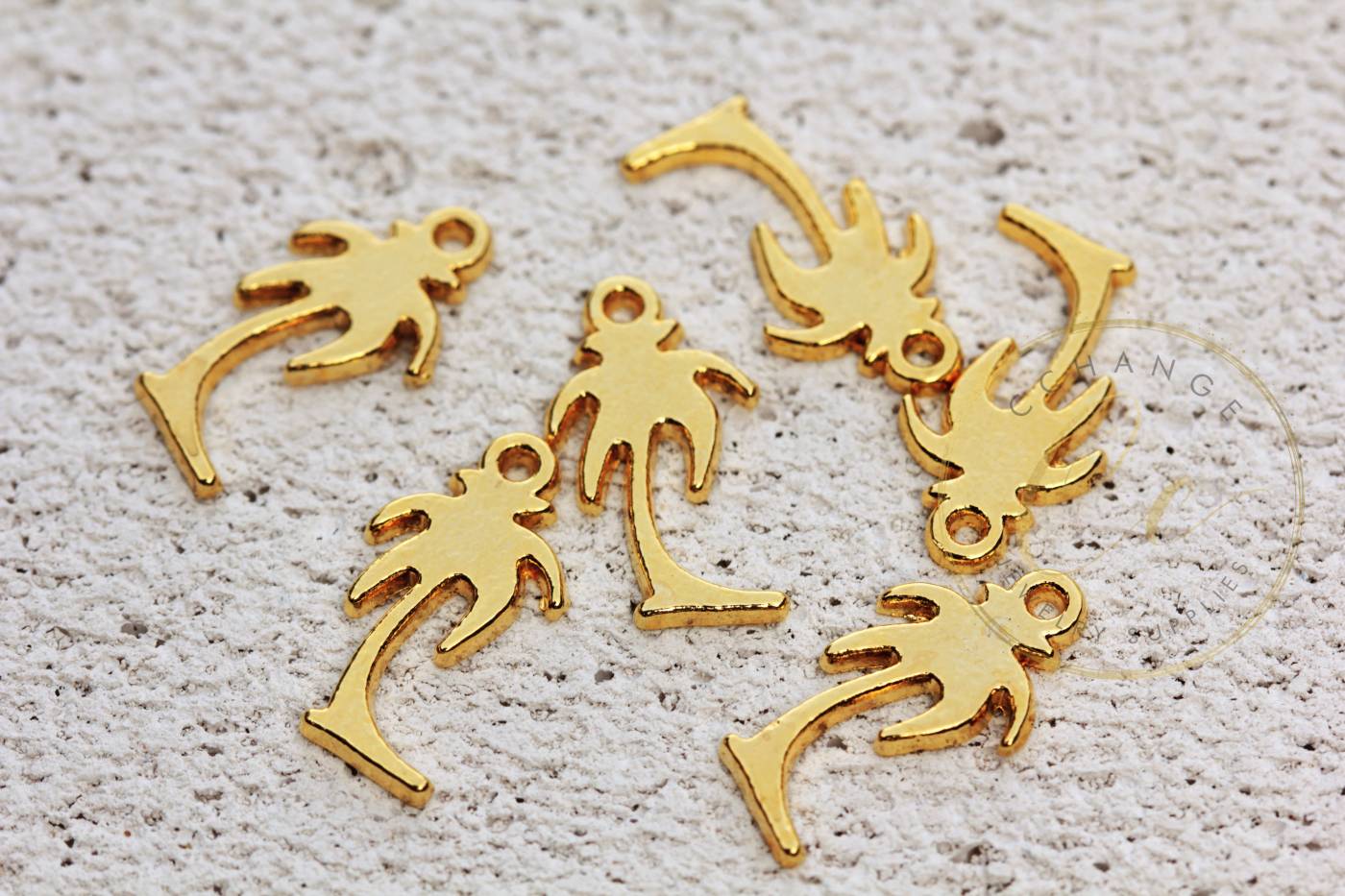 gold-plated-palm-tree-pendant-charms