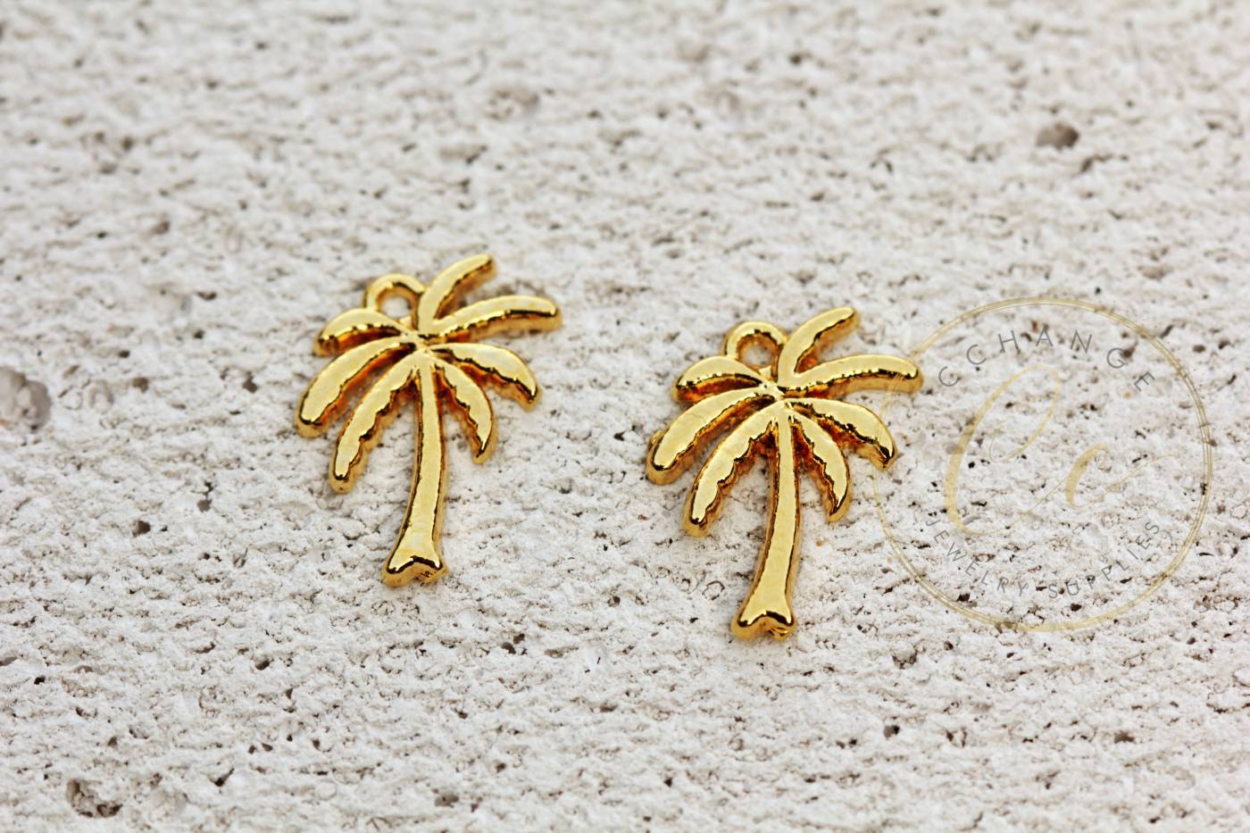 metal-palm-tiny-gold-pendant-charms