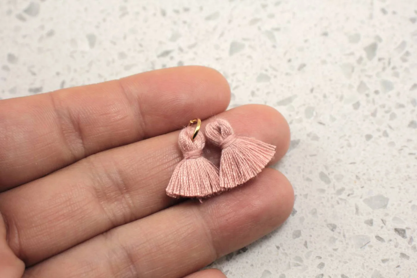 mini-tassels-with-jump-ring.