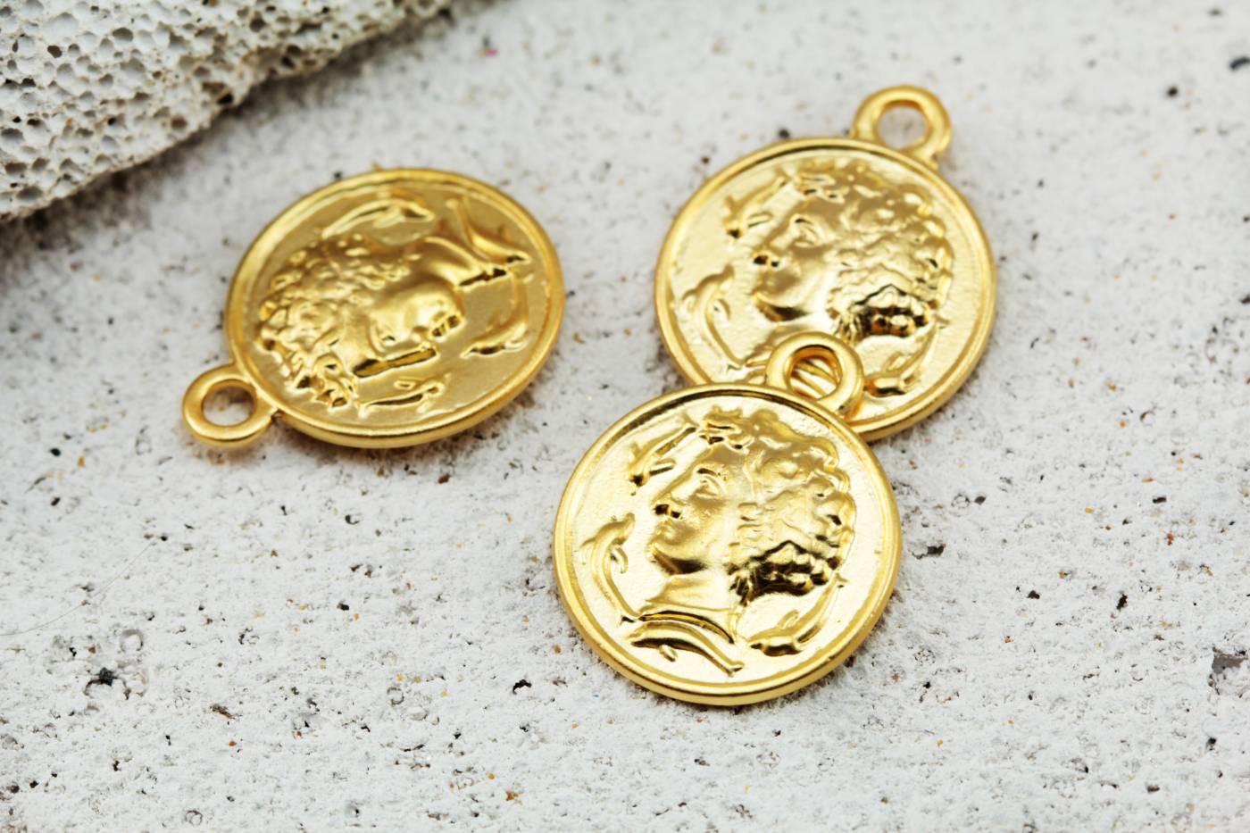 gold-plated-old-coin-jewelry-pendant