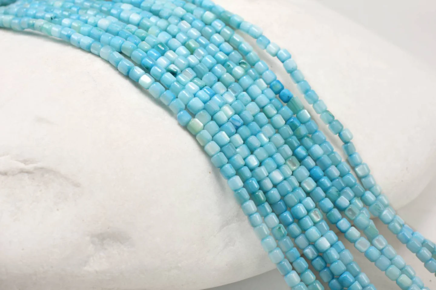 3mm-barrel-shell-beads.