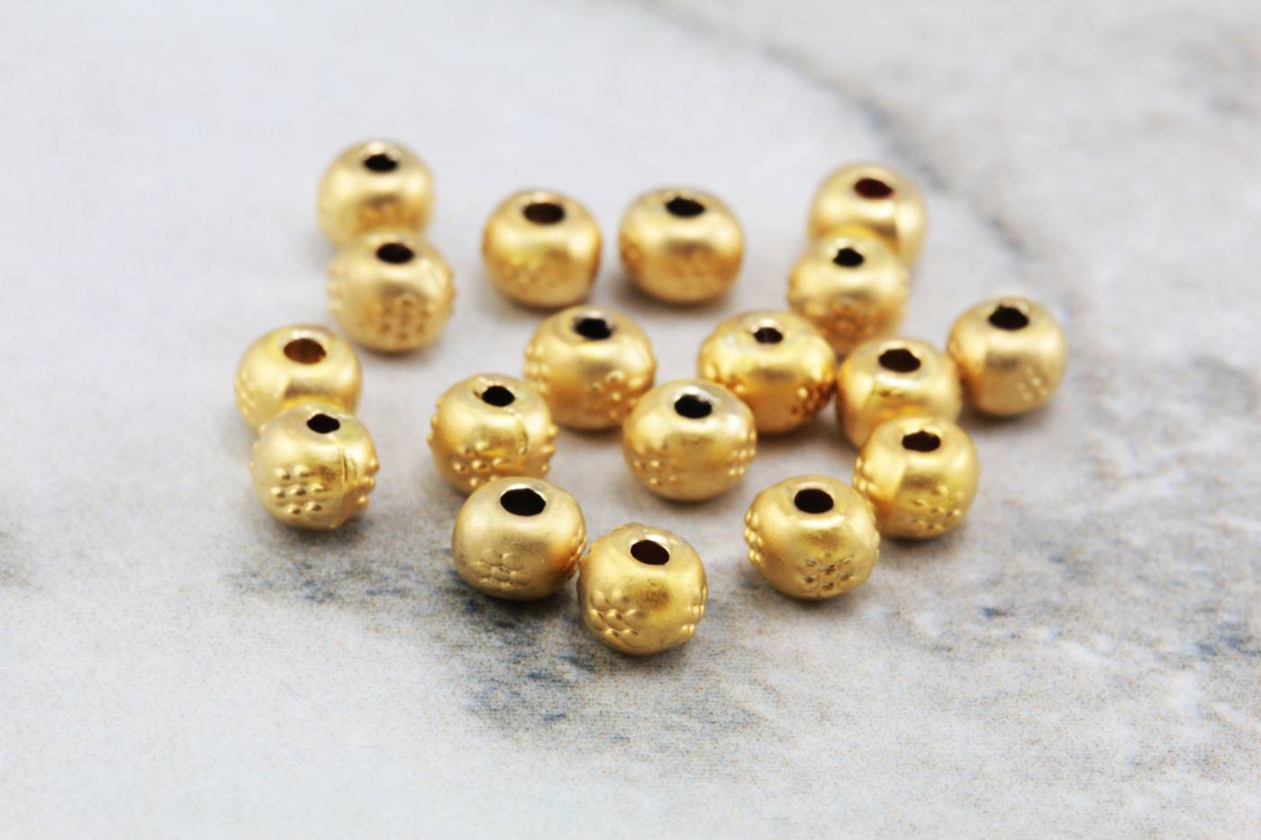 gold-tiny-round-5mm-spacer-bead-findings