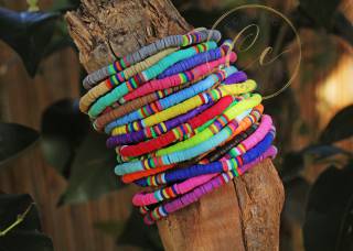 surfer-beaded-bracelet