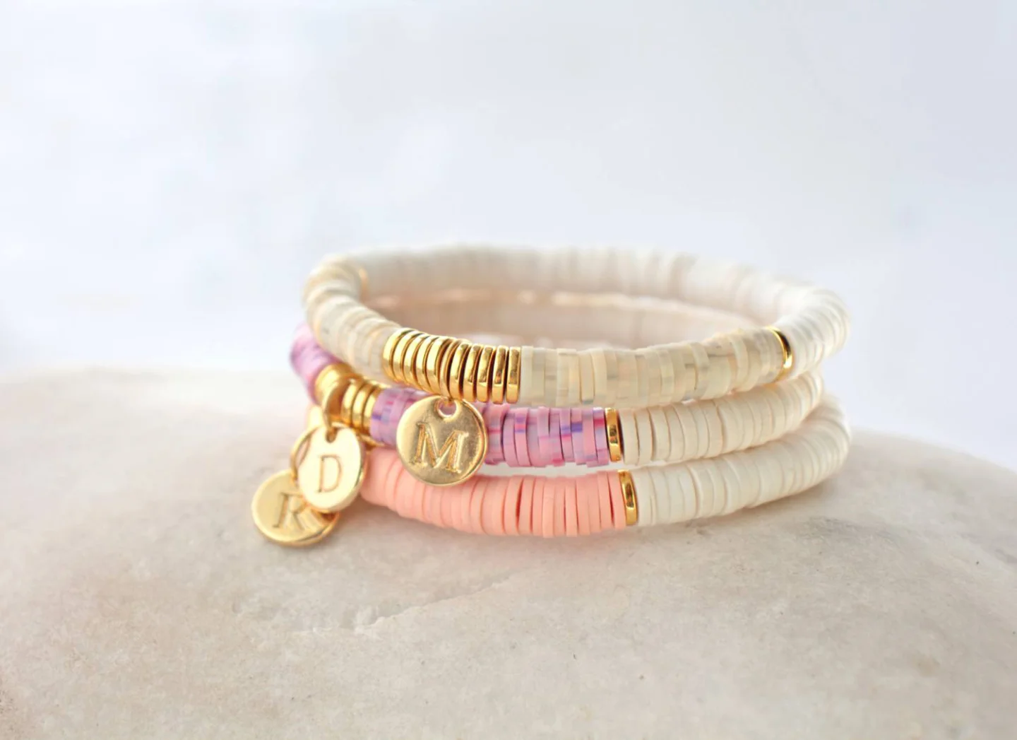 personalised-heishi-bracelet.