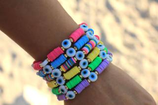 colorful-heishi-bracelets