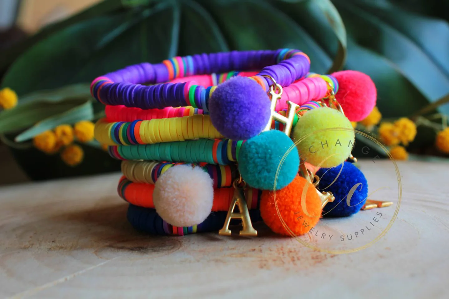 heishi-bracelet-pompom-bracelet-colorful.