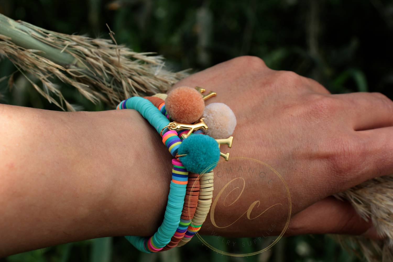 heishi-bracelet-pompom-bracelet-colorful