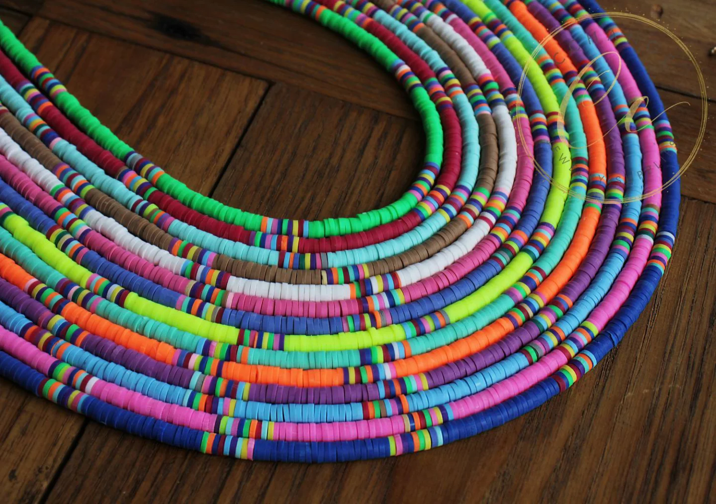 heishi-surfer-necklace-wholesale.