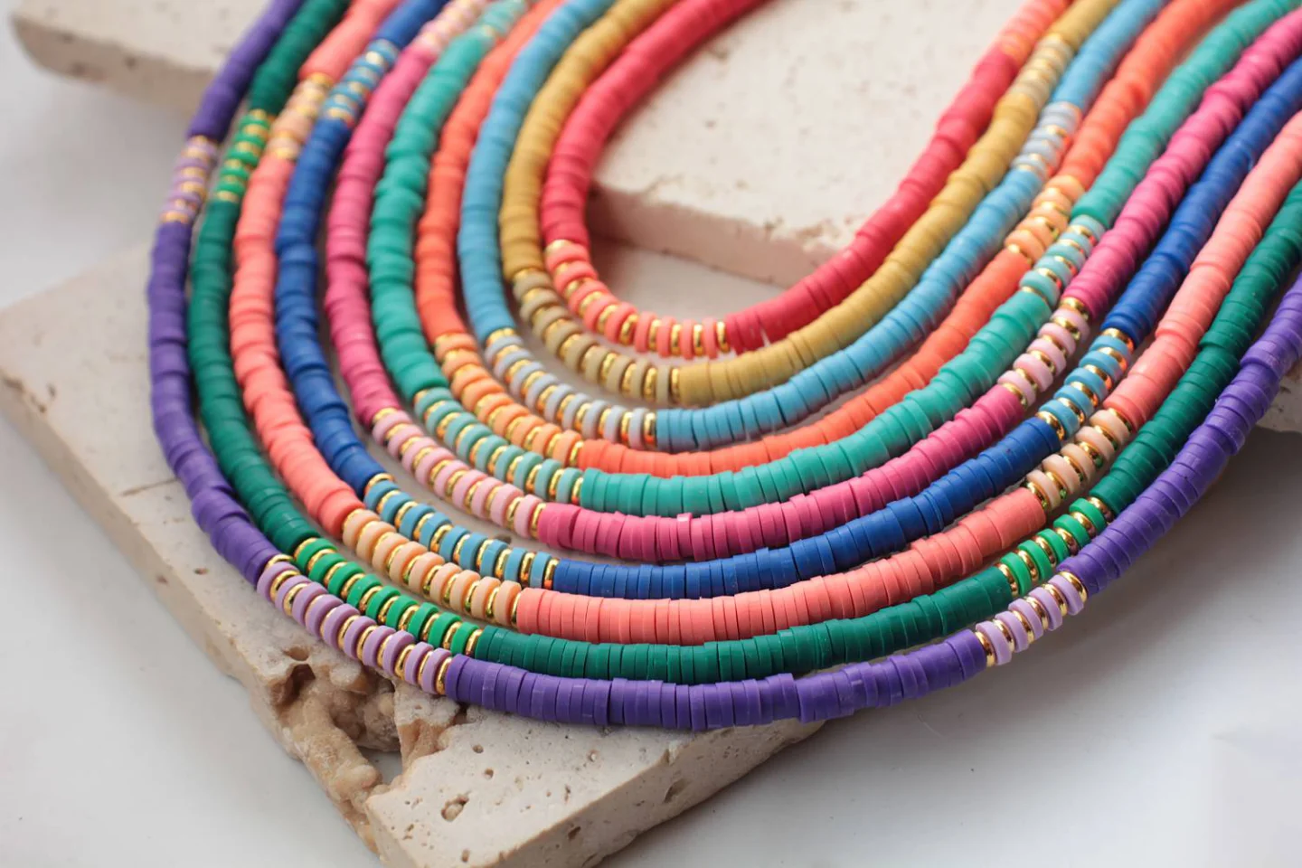 wholesale-heishi-necklaces.