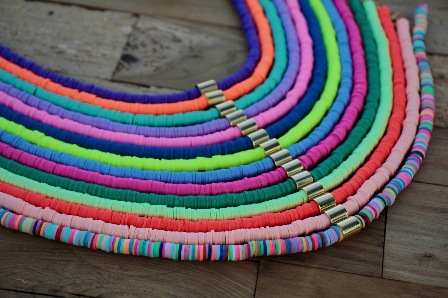 colorful-heishi-necklace-bulk