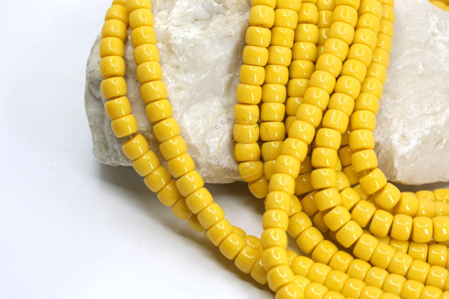 8mm-yellow-barrel-glass-beads-strand.