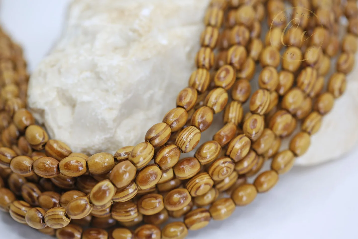 pinewood-natural-wood-beads.