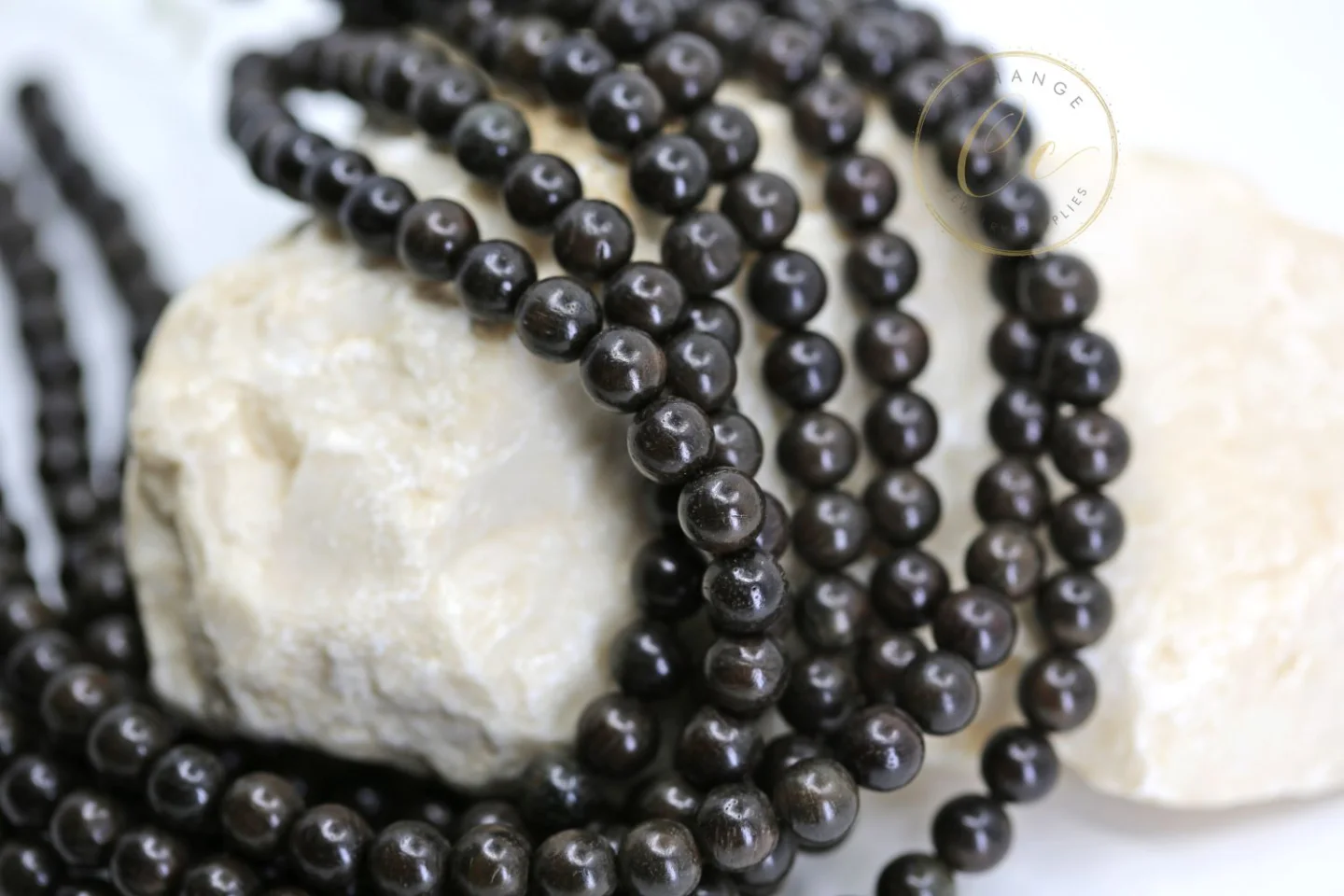 8mm-smooth-natural-wood-beads.