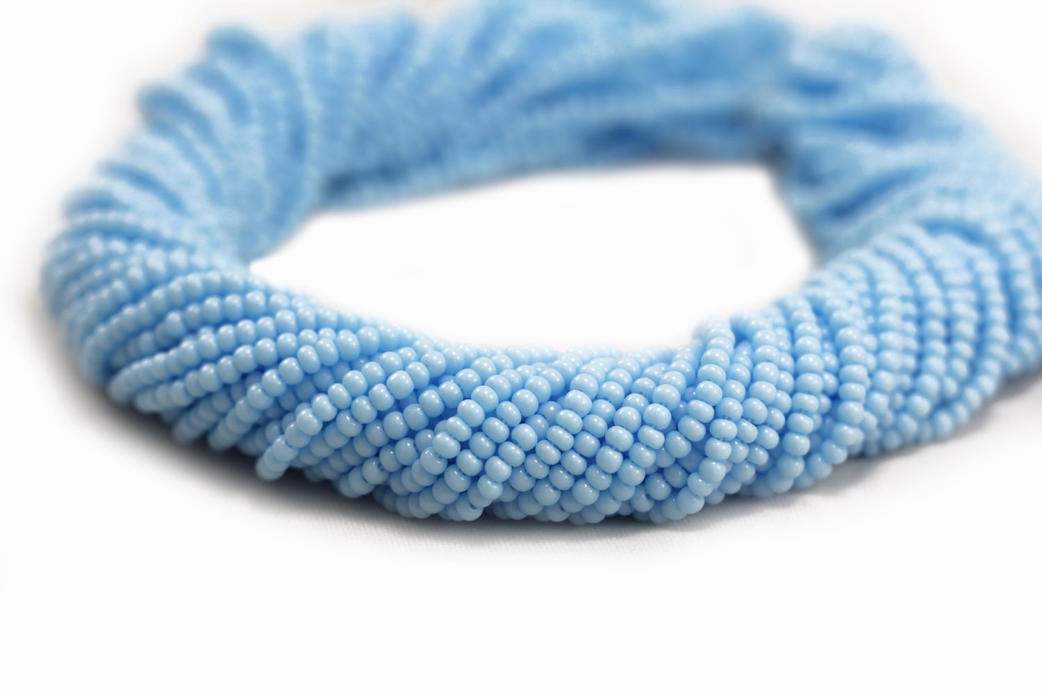 baby-blue-czech-seed-beads-hank-63000
