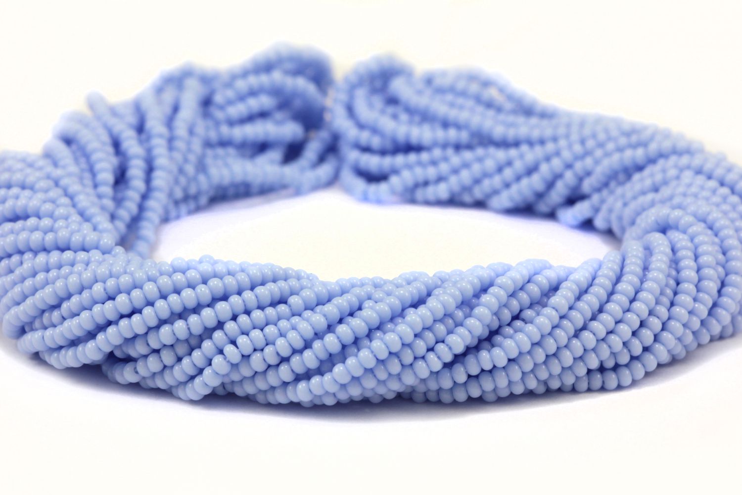 purplish-blue-czech-seed-bead-hank-33000