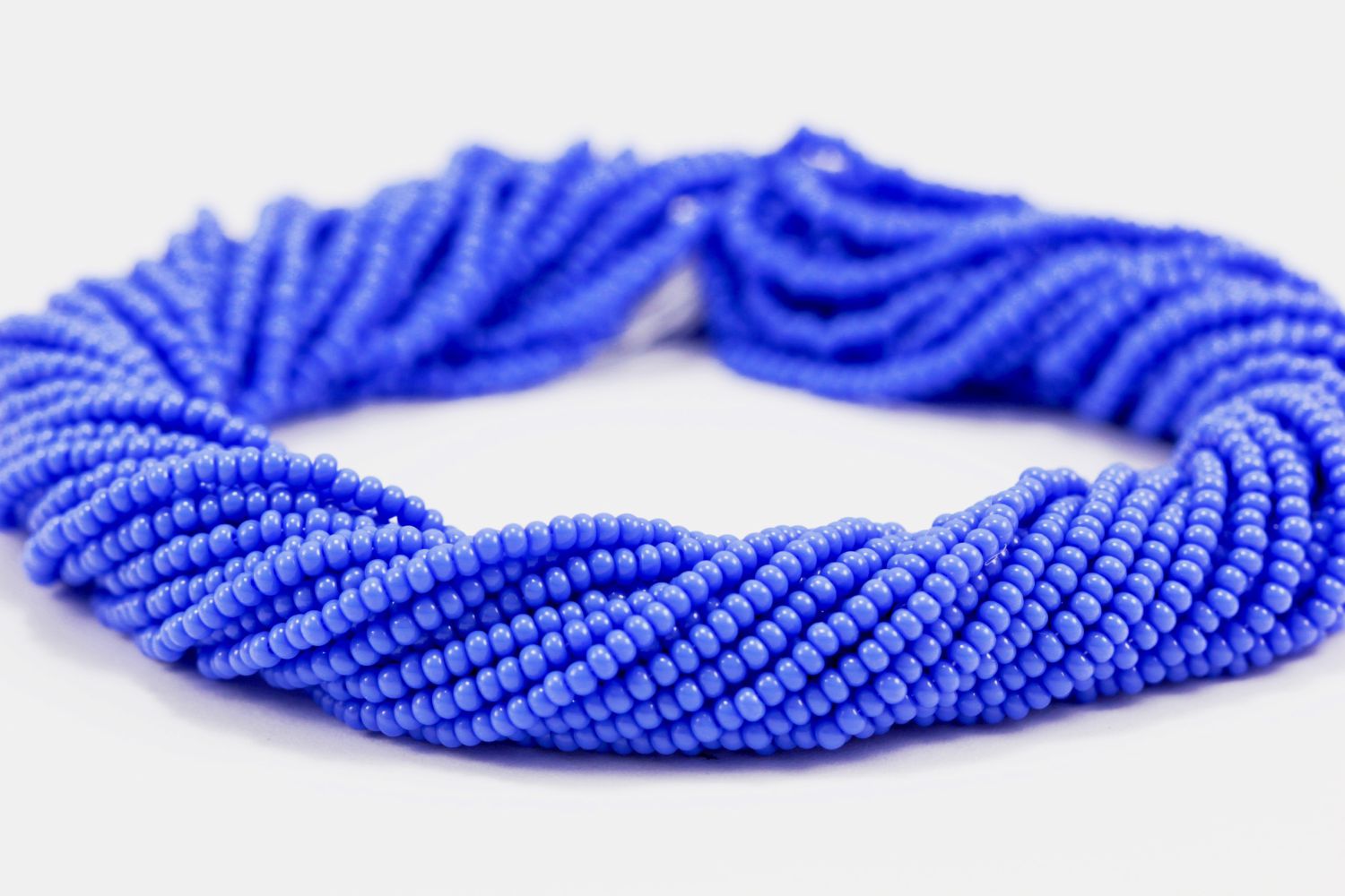 royal-blue-czech-seed-bead-hank-33040