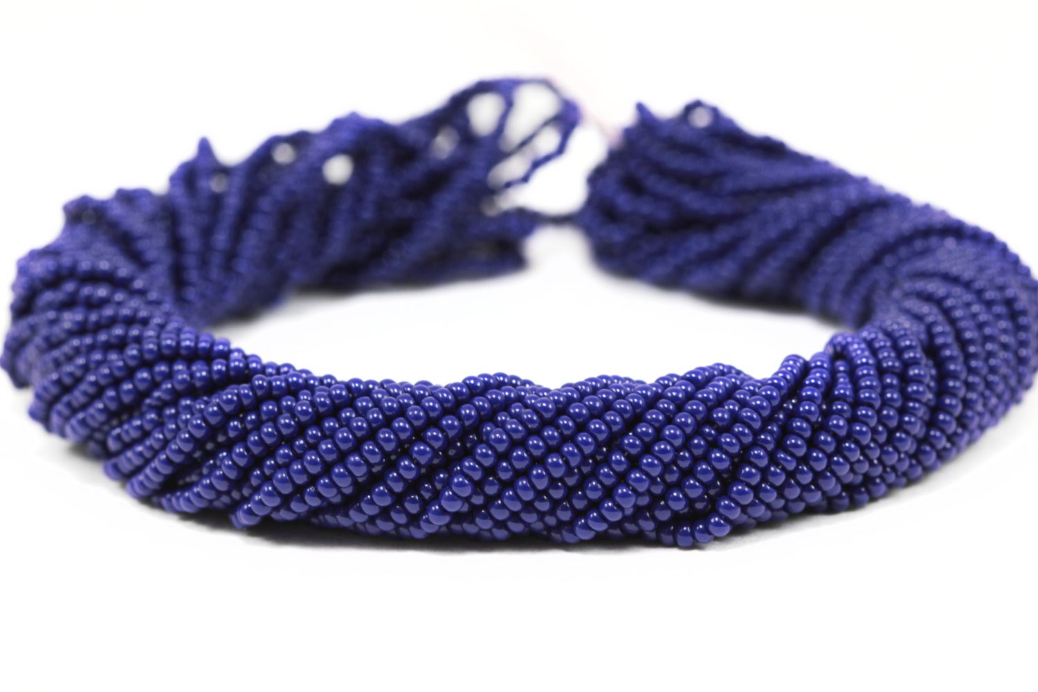 navy-blue-czech-seed-bead-hank-33070