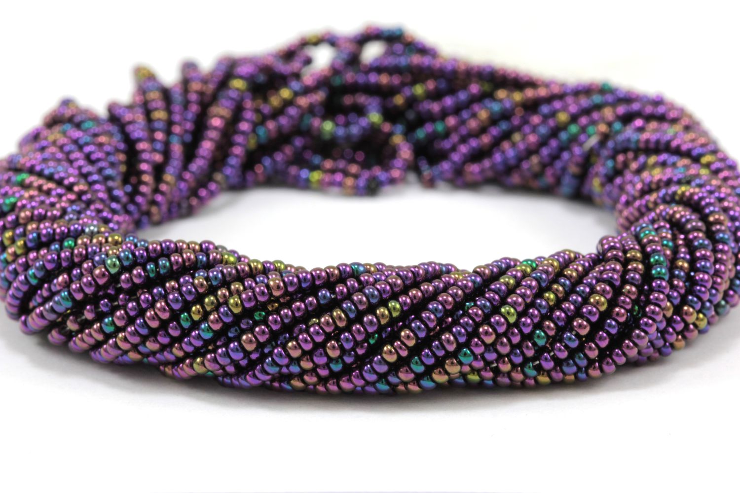 iridescent-purple-czech-seed-bead-59195