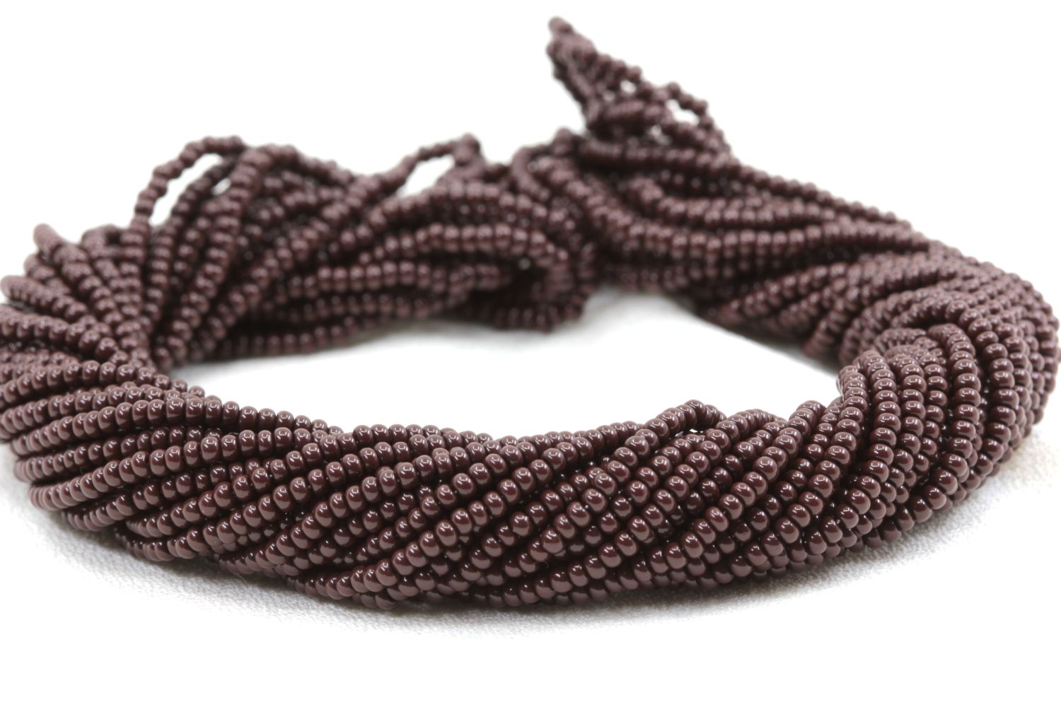 dark-brown-czech-rocailles-seed-beads