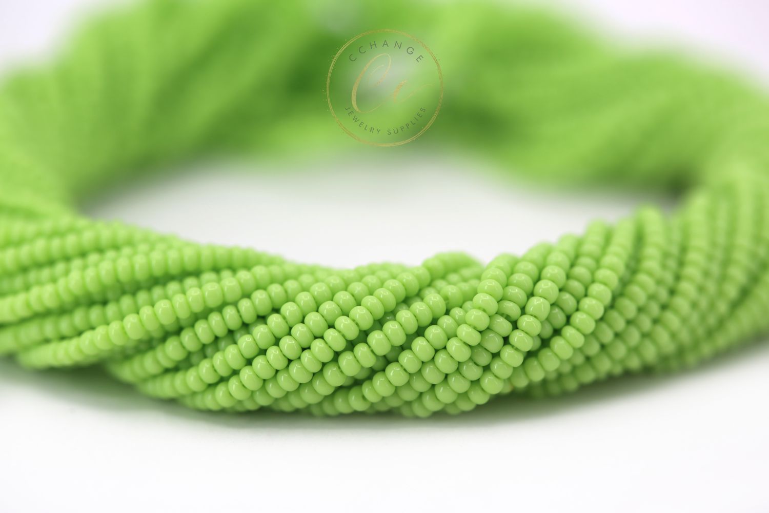 green-preciosa-rocailles-seed-bead-53410