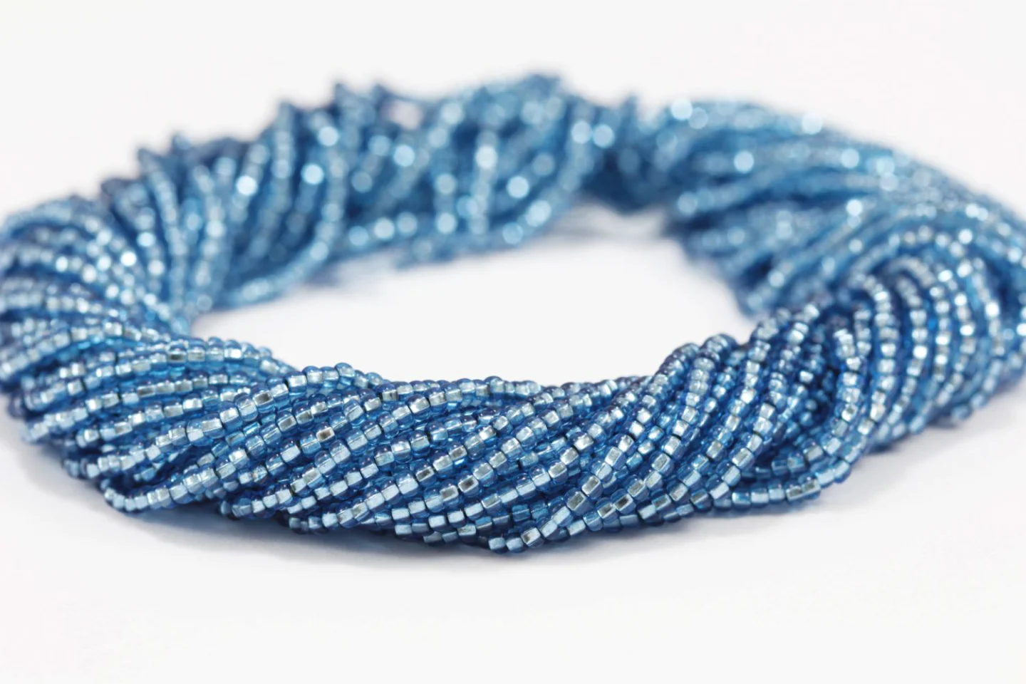transparent-blue-square-hole-seed-bead.