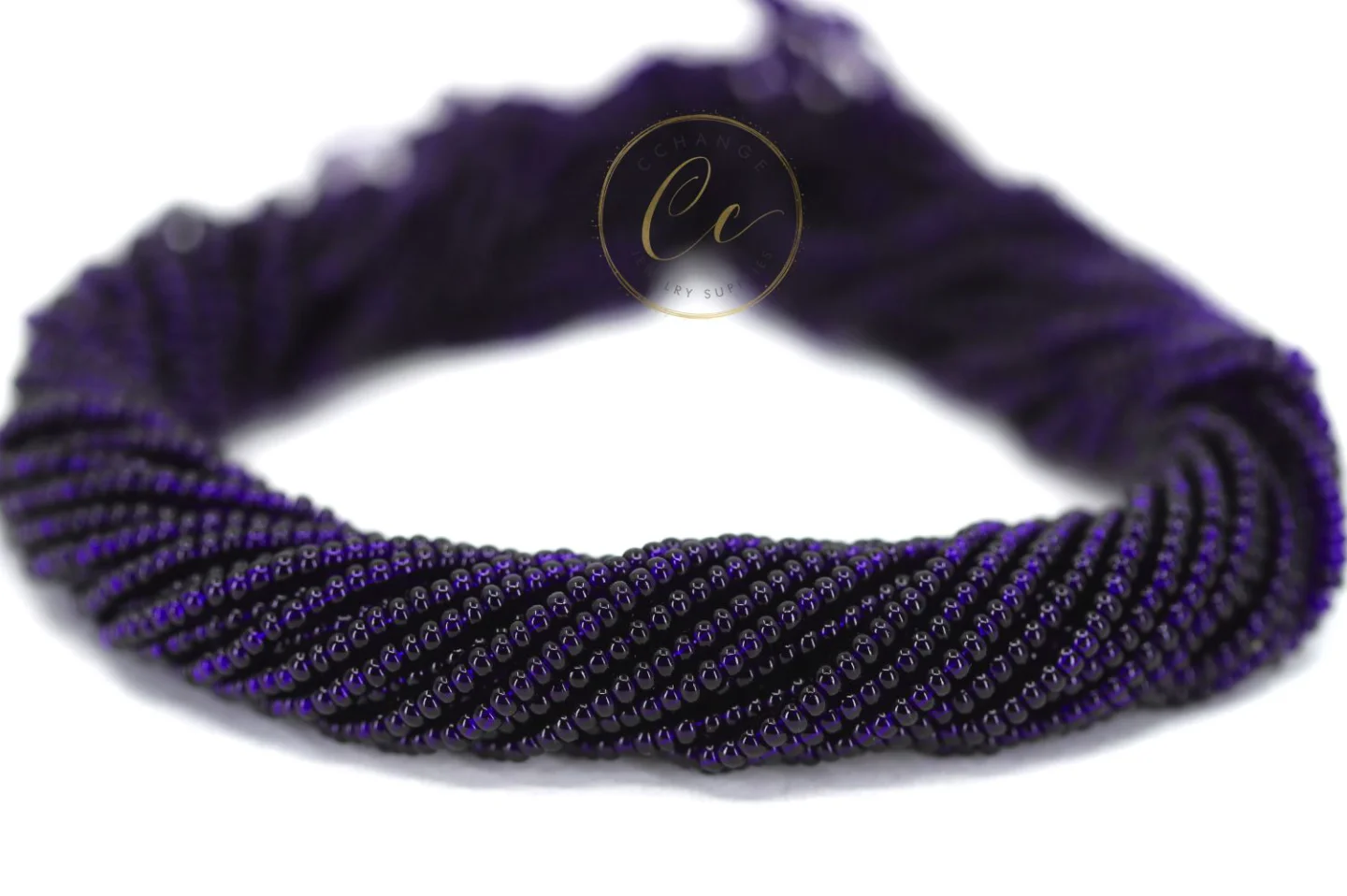 transparent-navy-blue-seed-bead-33080.