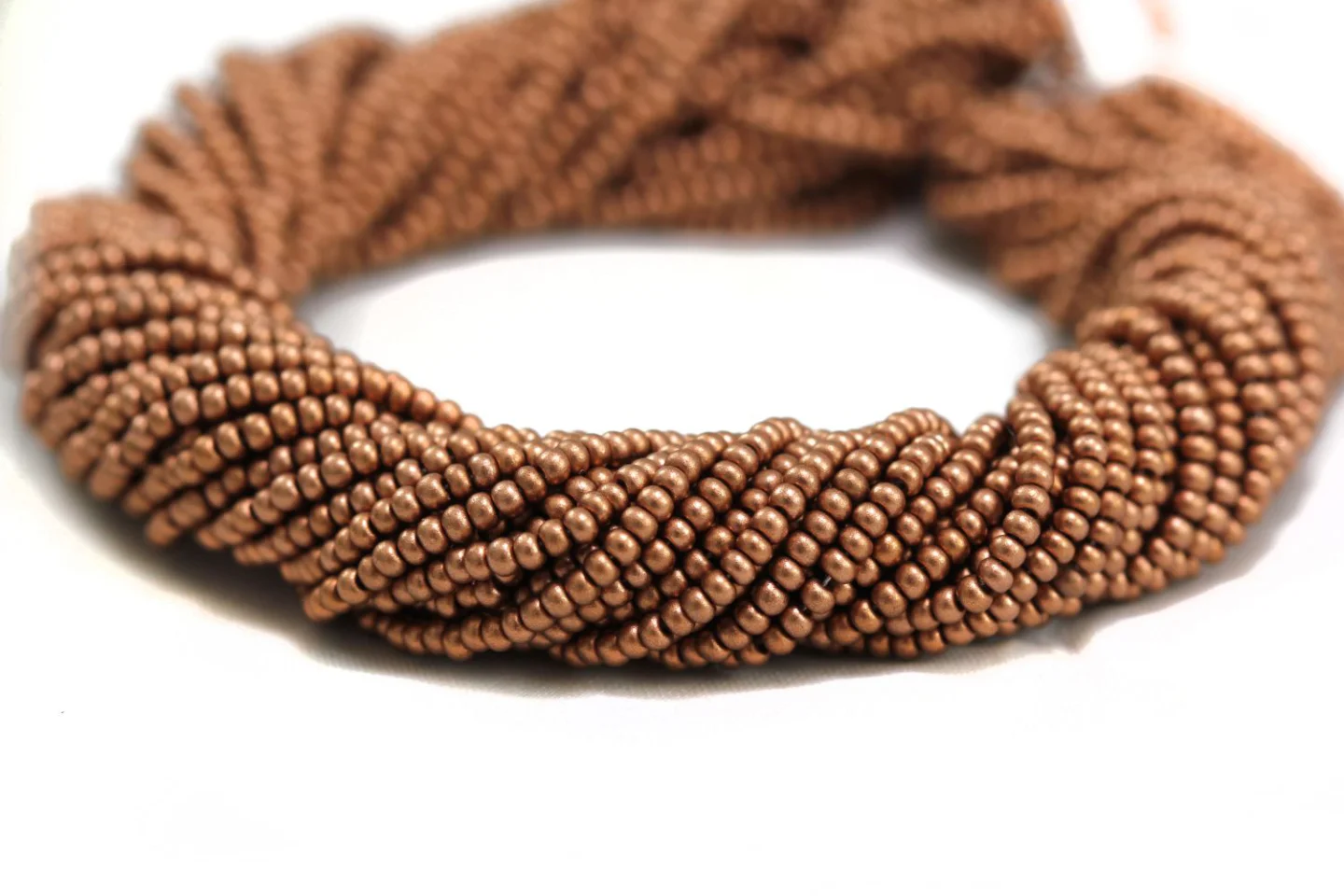 copper-czech-seed-beads-01770.