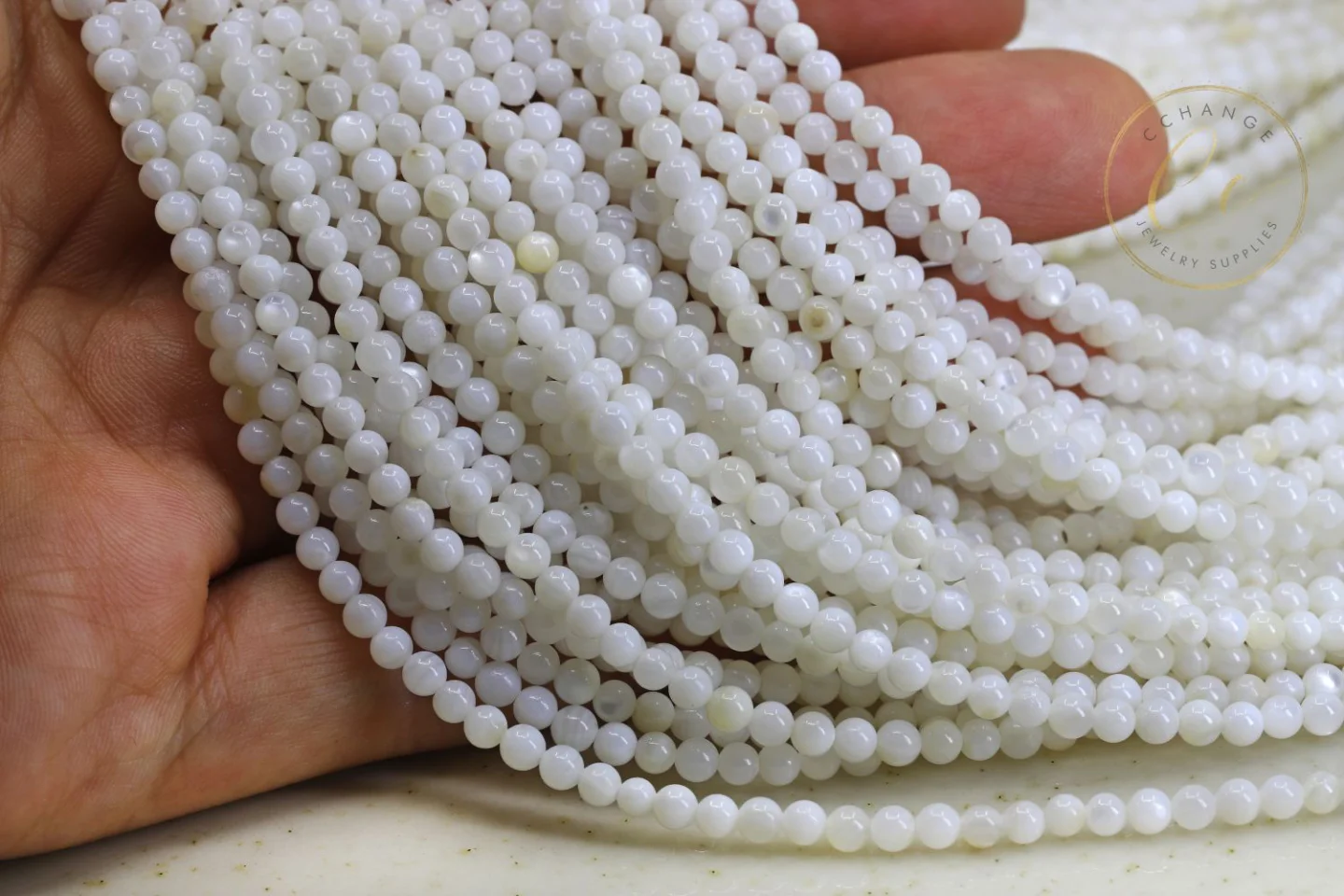 mini-white-shell-round-beads.