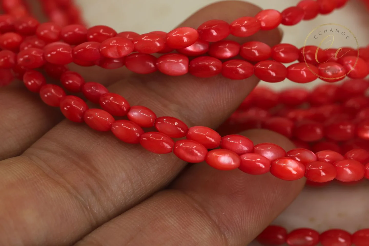 mini-oval-rice-mop-shell-beads-strand.