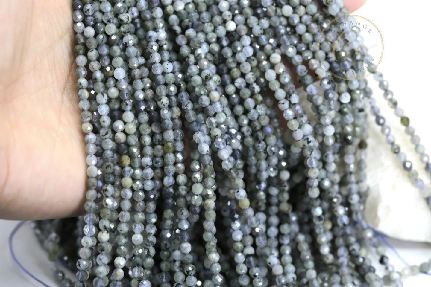 labradorite-natural-stone-jewelry-supply.