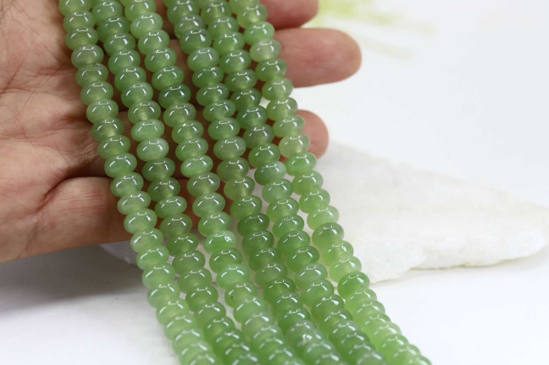 8mm-smooth-rondelle-gemstone-strand