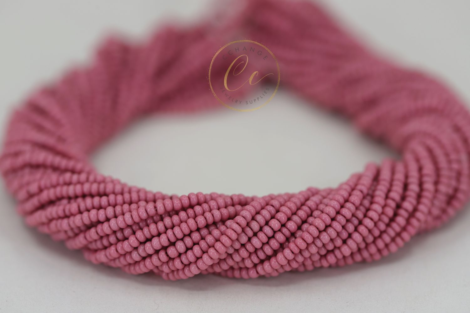 pastel-nude-pink-seed-bead-03693