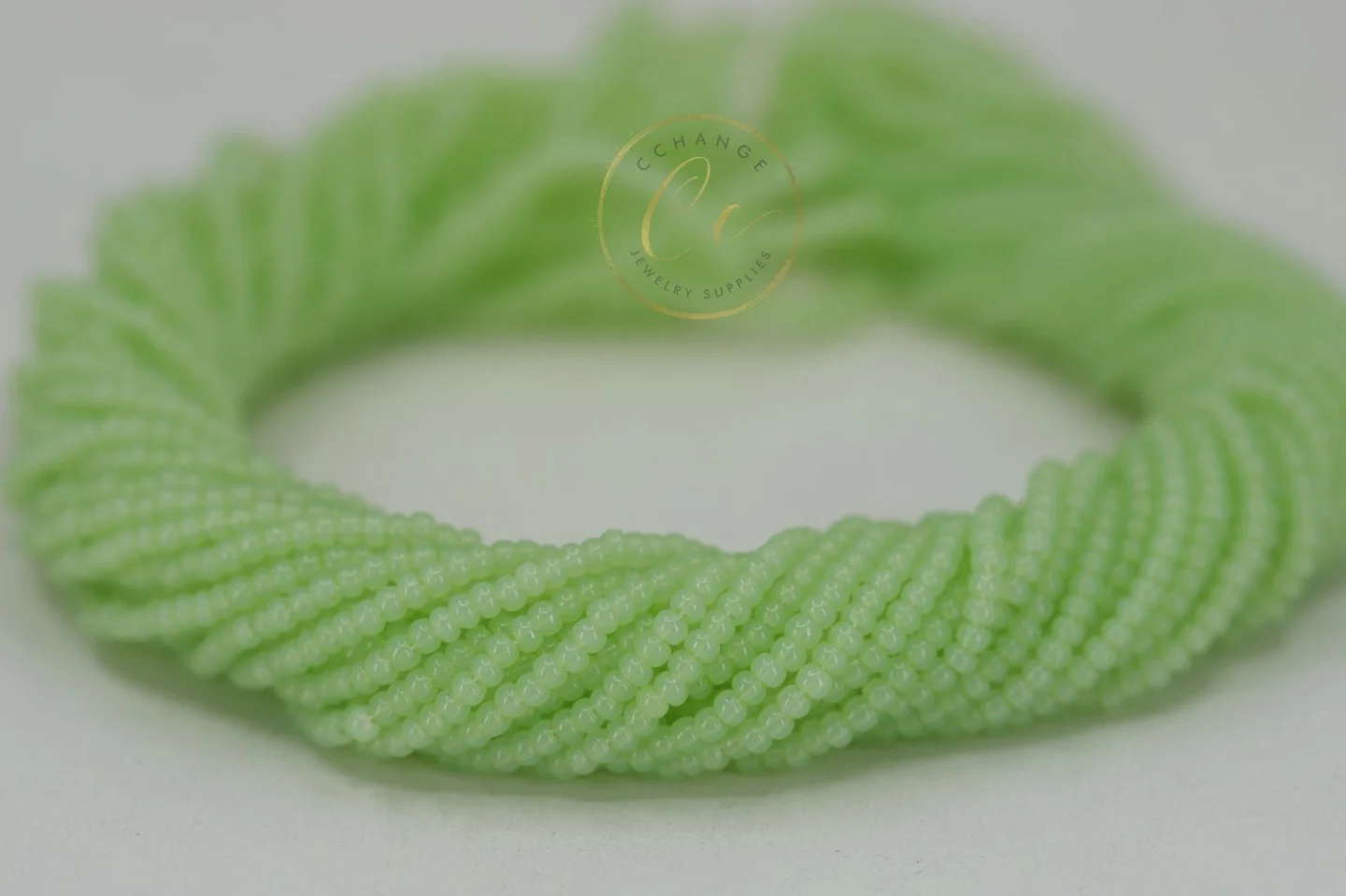 pastel-green-seed-bead-02254.