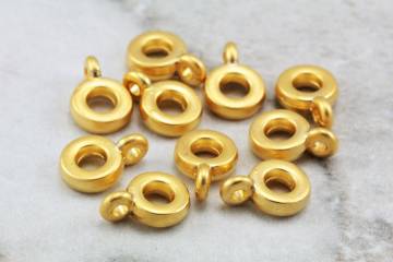 gold-metal-round-charm-holder-findings