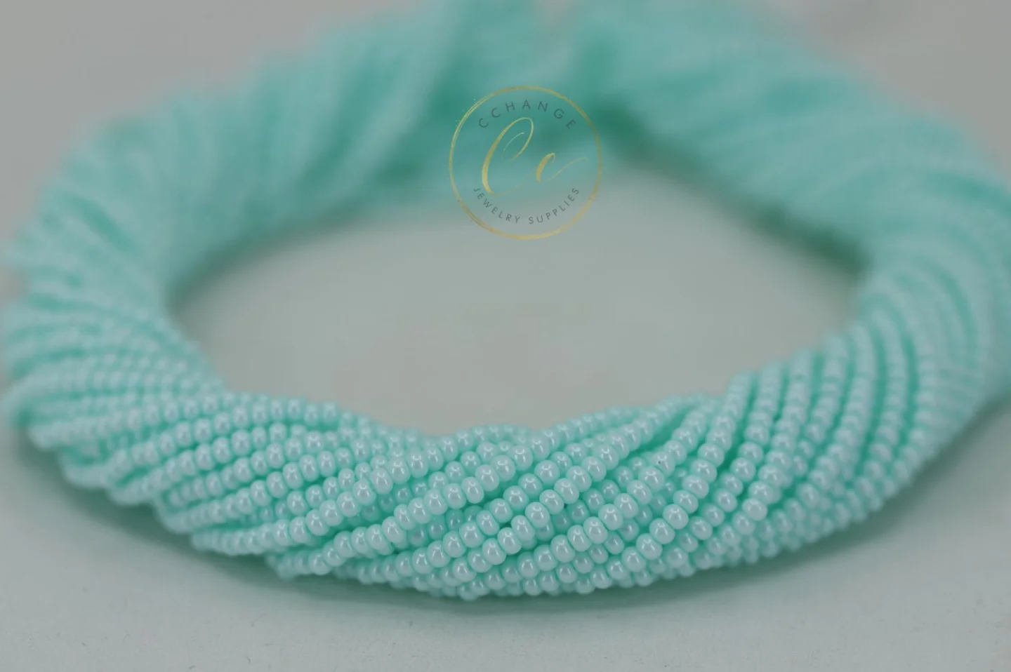 ice-green-seed-bead-16258.