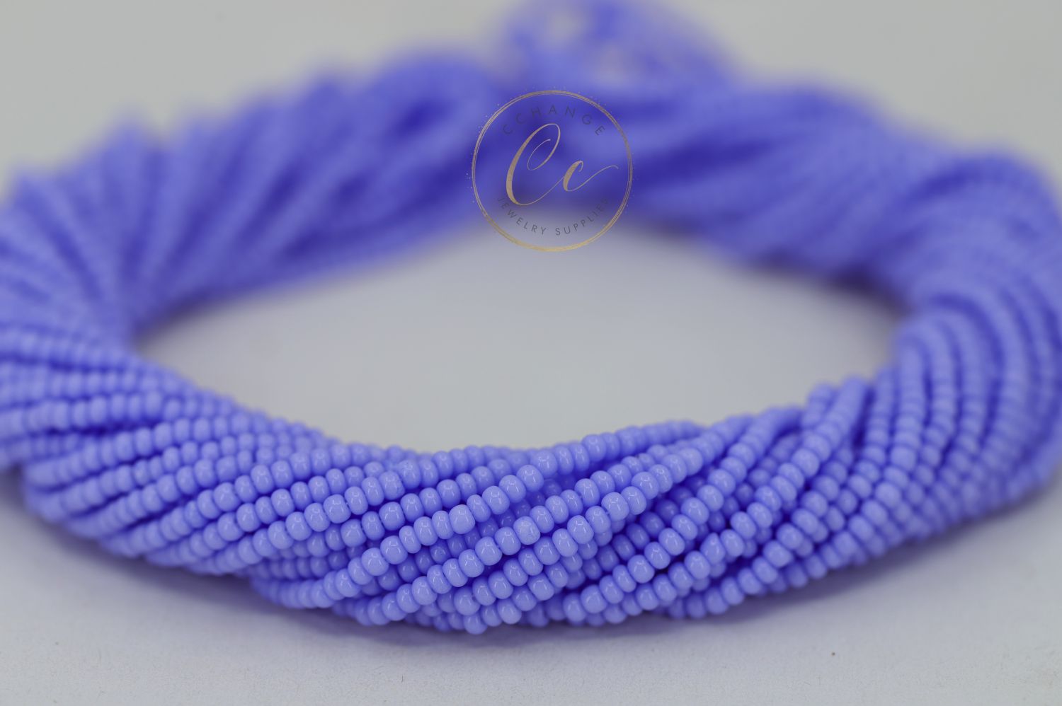 lavender-blue-seed-bead-03131