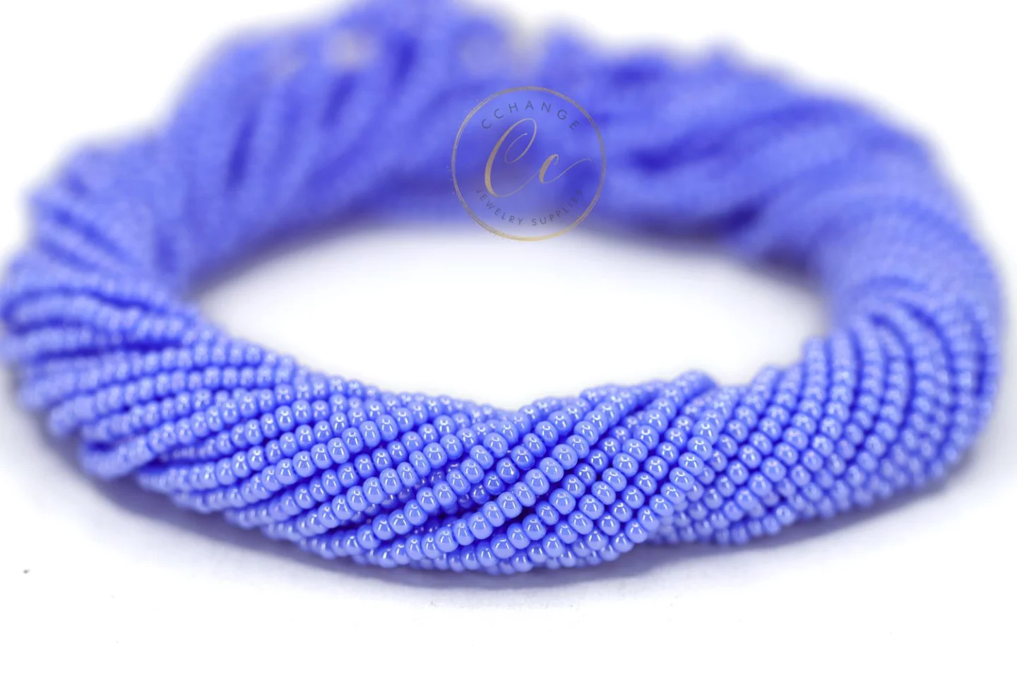 shiny-cornflower-blue-seed-bead-38020.