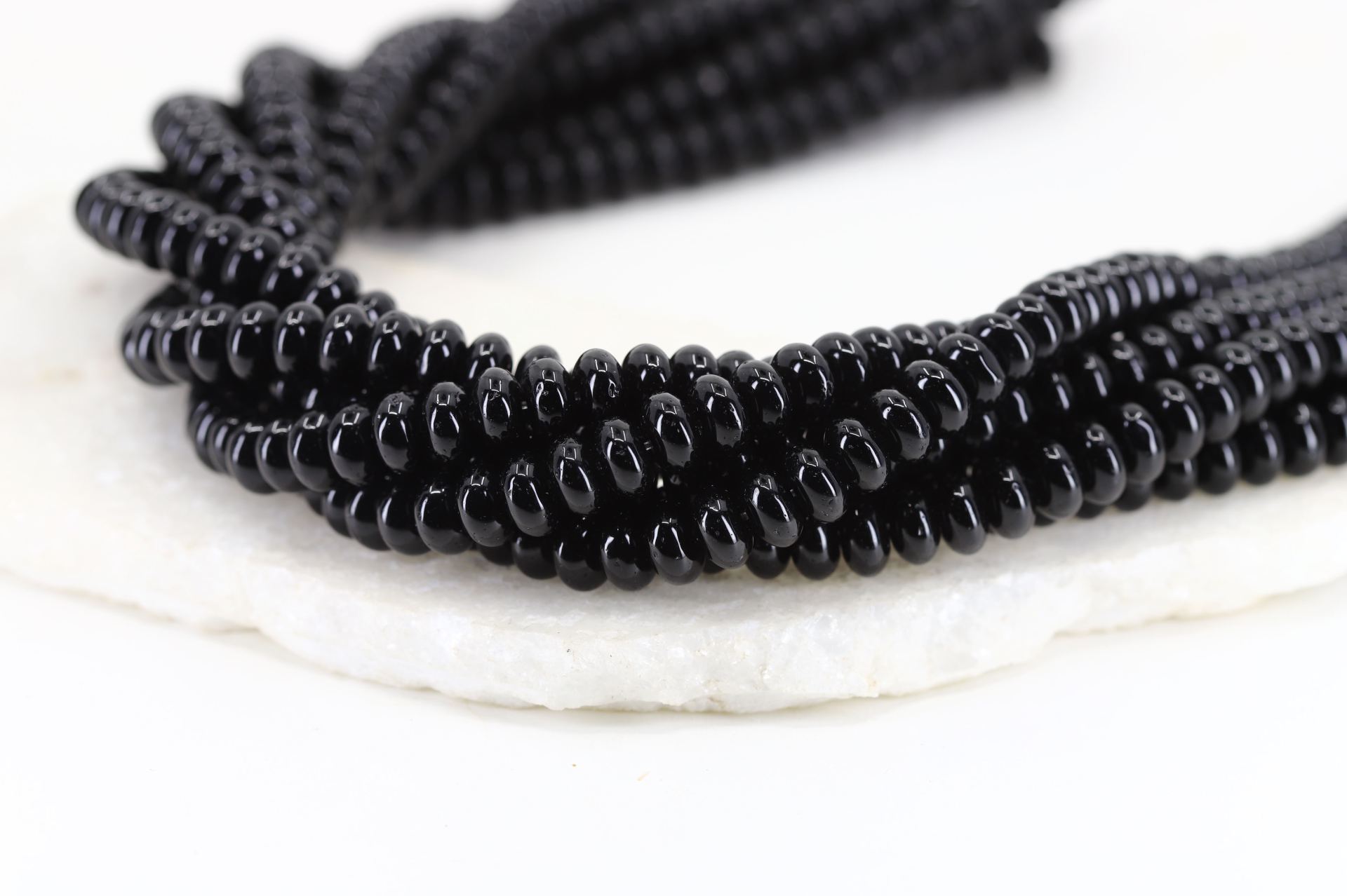 8mm-rondelle-black-agate-natural-gemston