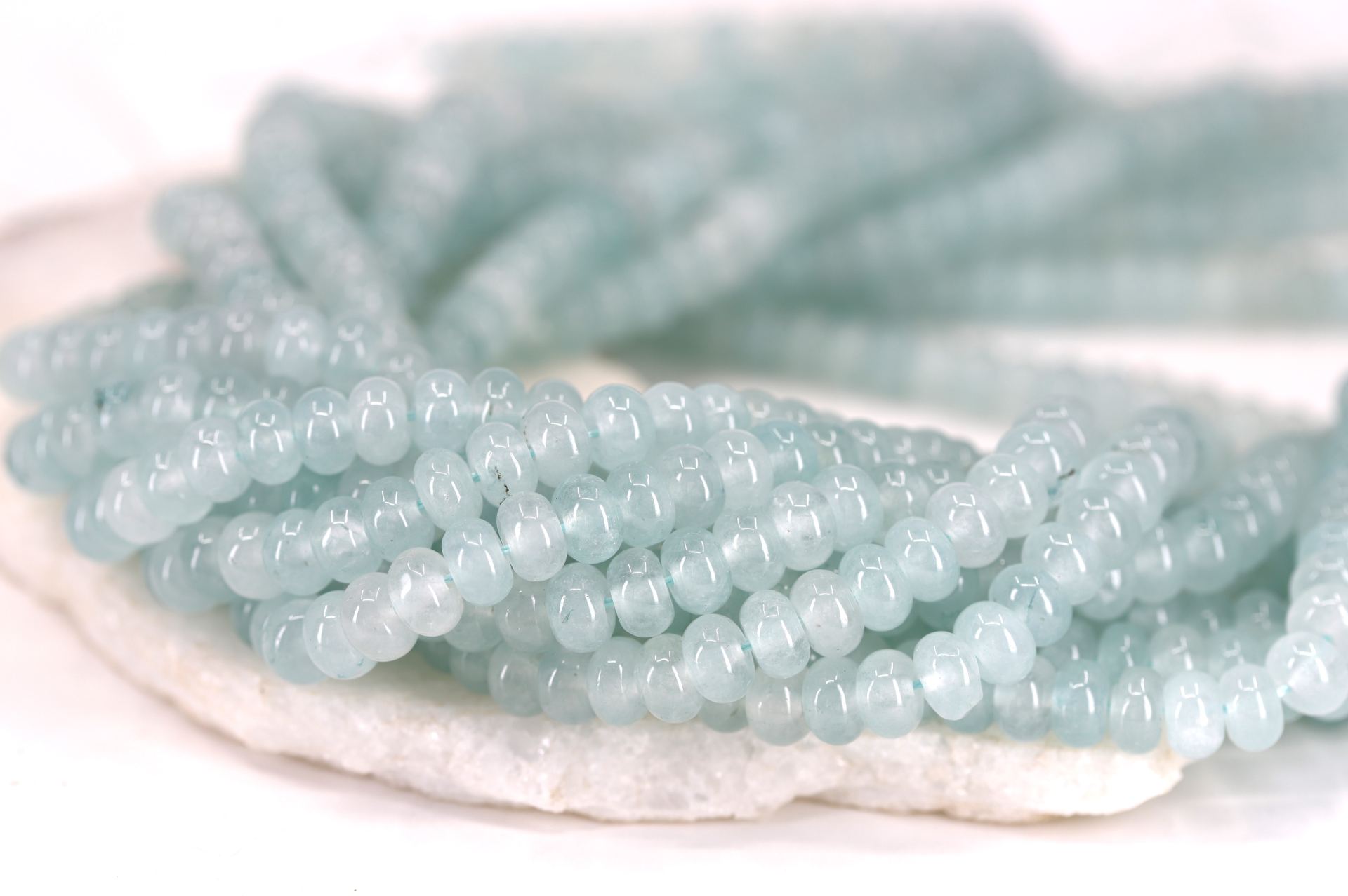 8mm-rondelle-ice-blue-jade-bead-strand