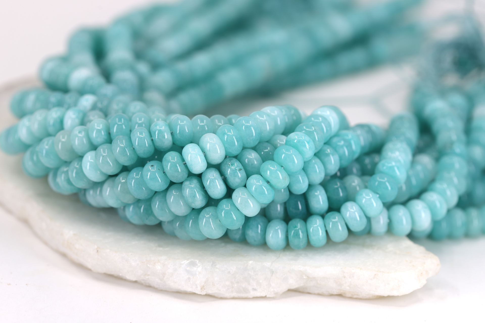 8mm-rondelle-blue-jade-bead-strand